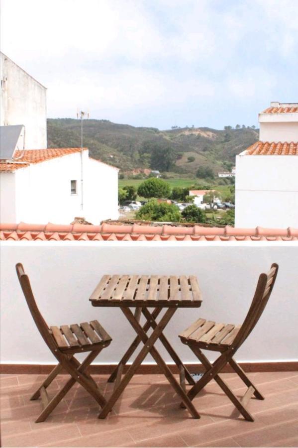 Sudoeste Guest House Odeceixe Bagian luar foto